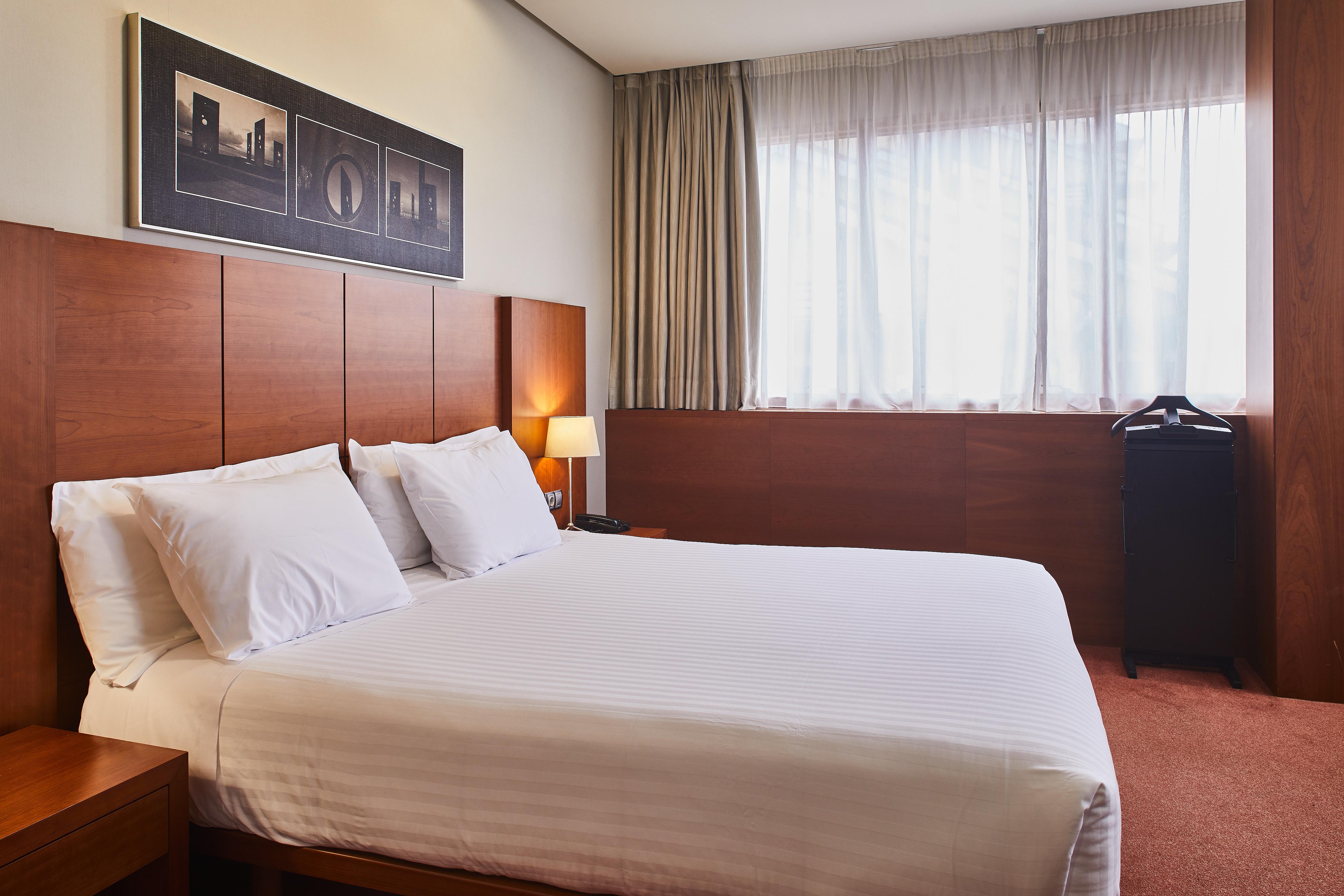 Silken Ciudad Hotel 4*